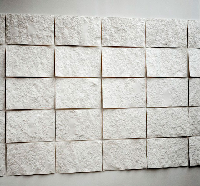 *d/1/1&ndash;5/a + b*, 2005
B&uuml;ttenkarton, 70 Blatt
145 x 604