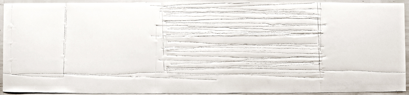 *P/4-2.6/2*, 2012
Kreide, Karton
41 x 184