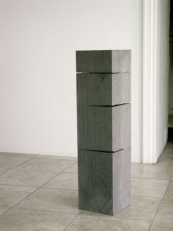 *INNERE LINIE*, 2003
Nikolaus Kernbach, Norit
Kunstverein Engen